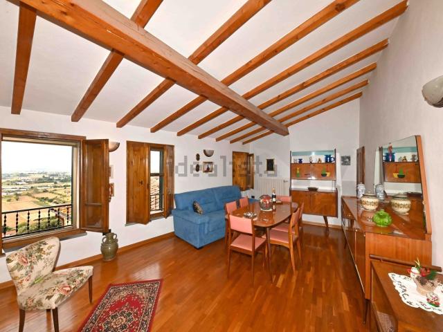 Appartamento in vendita a Castiglion Fiorentino, Toscana