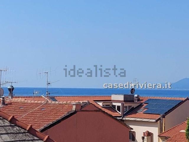 Attico in vendita a Finalmarina, Finale Ligure