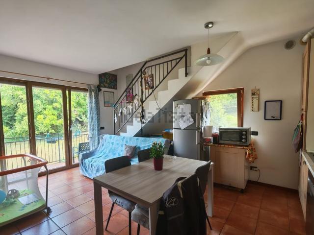 Appartamento in vendita a Centro Valle Intelvi, Dizzasco