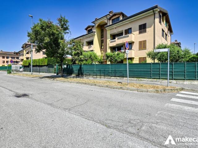 Appartamento in vendita a Sordio, Lombardia