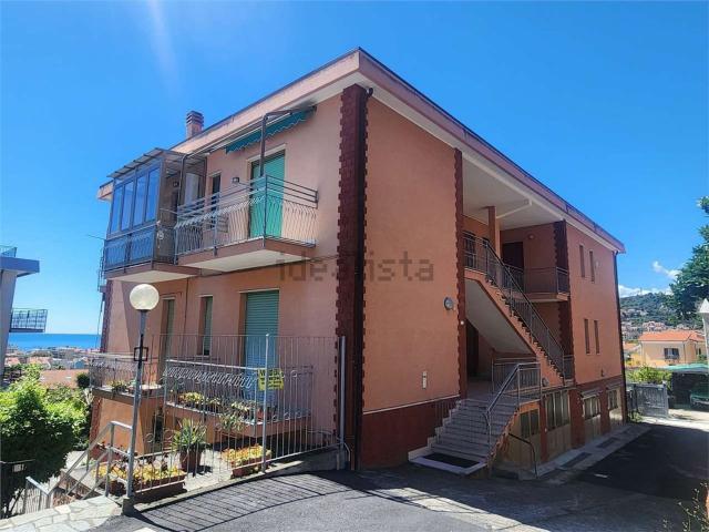 Appartamento in vendita a Pietra Ligure, Liguria
