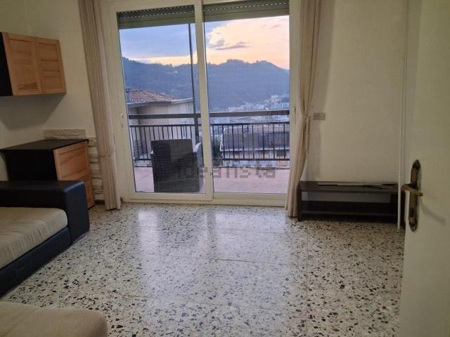 Appartamento in vendita a Sagnino, Como
