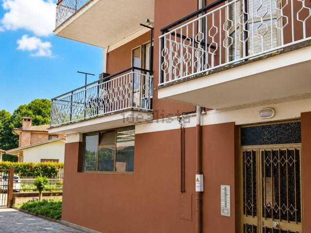 Appartamento in vendita a Ronciglione, Lazio