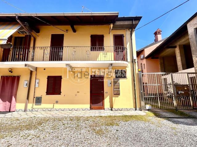 Appartamento in vendita a Vanzaghello, Lombardia