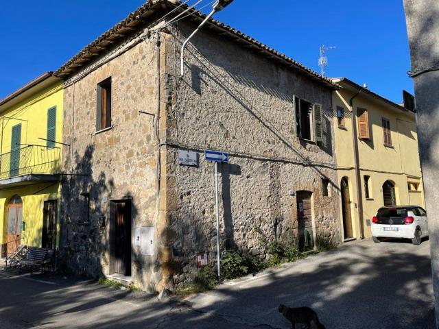 Appartamento in vendita a Marta, Lazio