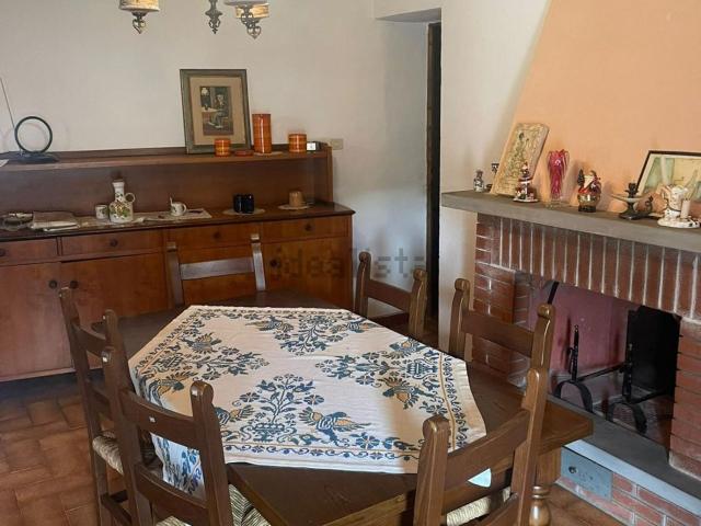 Appartamento in vendita a Buti, Toscana
