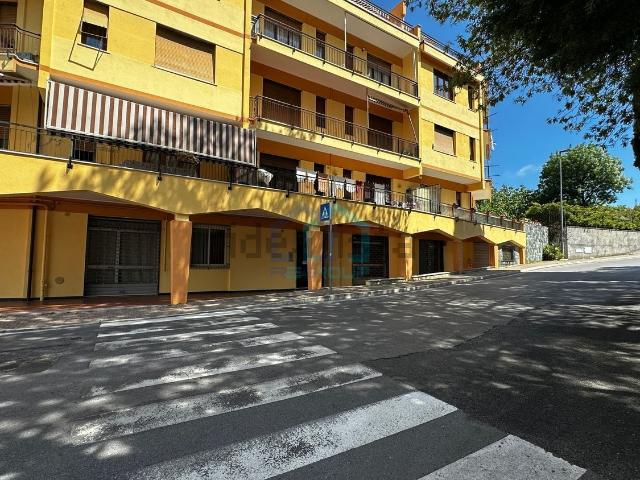 Appartamento in vendita a Luceto, Albisola Superiore