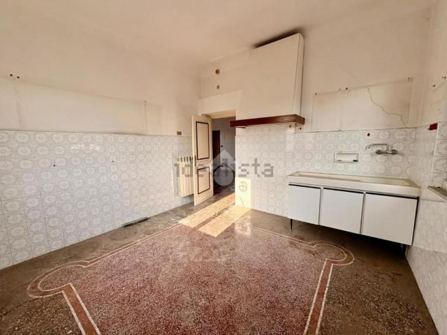 Appartamento in vendita a Val Polcevera, Serra Riccò
