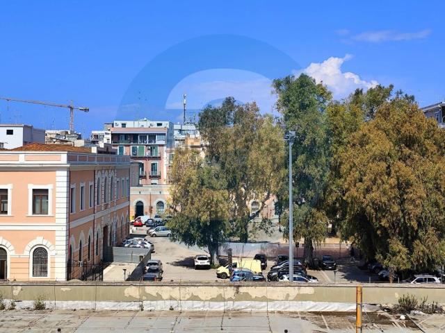 Appartamento in vendita a Municipio 1, Puglia