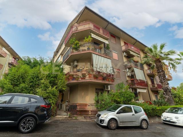 Appartamento in vendita a Picanello-Ognina-Barriera-Canalicchio, San Gregorio Di Catania