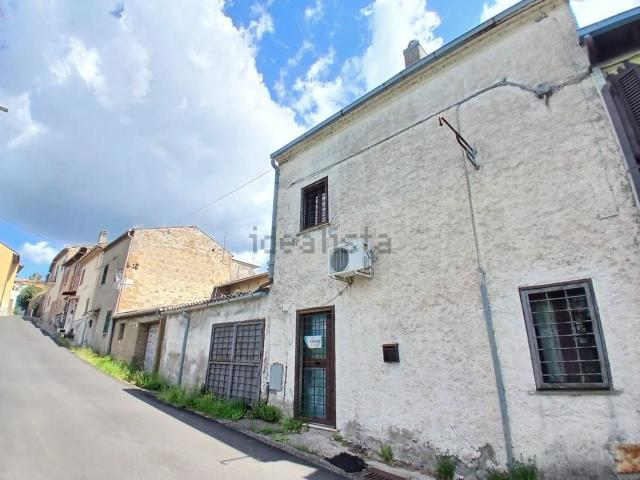 Appartamento in vendita a Sant’Angelo di Roccalvecce, Viterbo