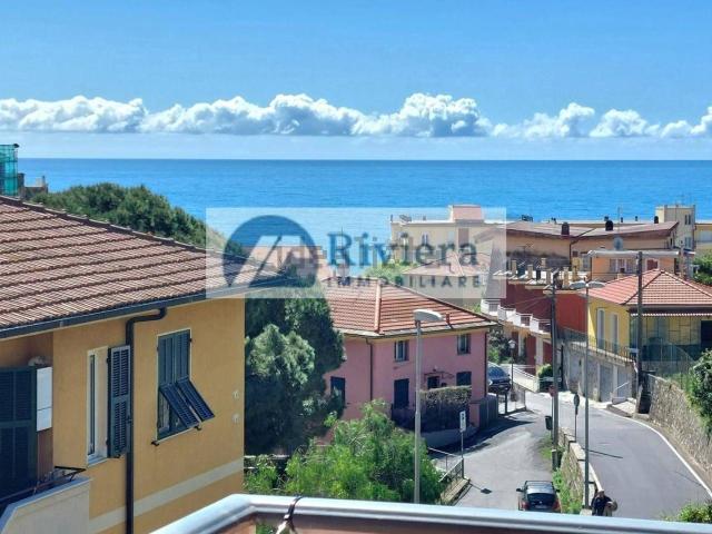 Appartamento in vendita a Cervo, Liguria