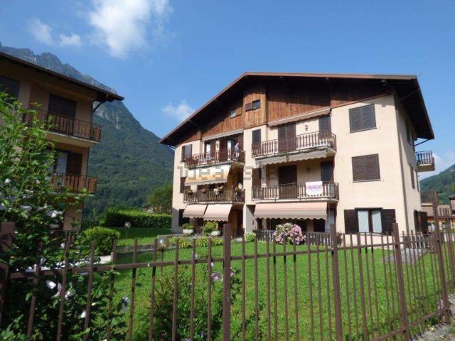 Appartamento in vendita a Taceno, Lombardia