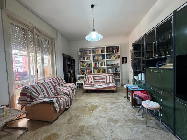 Appartamento in vendita a Quartiere 4, Firenze
