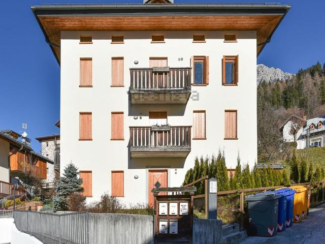 Appartamento in vendita a Peaio, Veneto