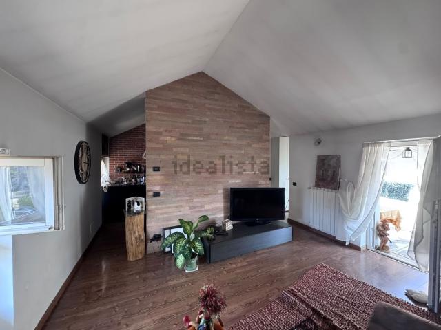 Appartamento in vendita a Crenna, Gallarate
