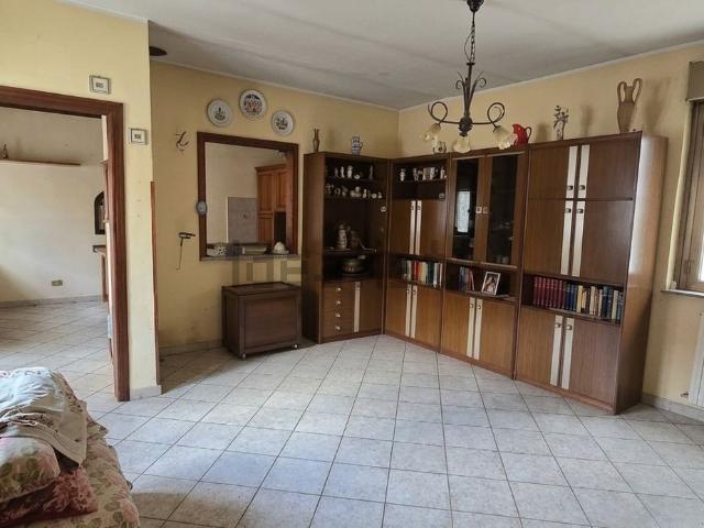 Appartamento in vendita a Casorate Sempione, Lombardia