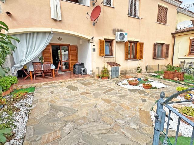 Appartamento in vendita a Ponte, Agrustos