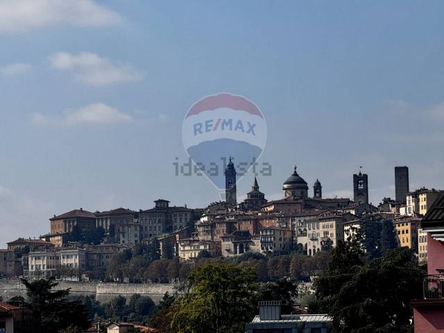 Appartamento in vendita a Bergamo