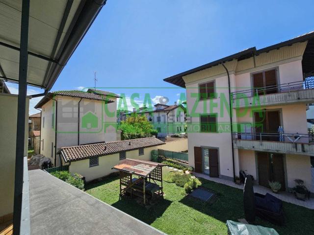 Appartamento in vendita a Treviglio, Lombardia