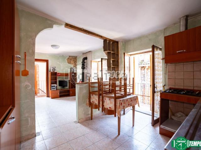 Appartamento in vendita a Villa Lesa, Piemonte