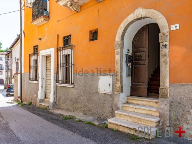 Appartamento in vendita a Borgorose, Lazio