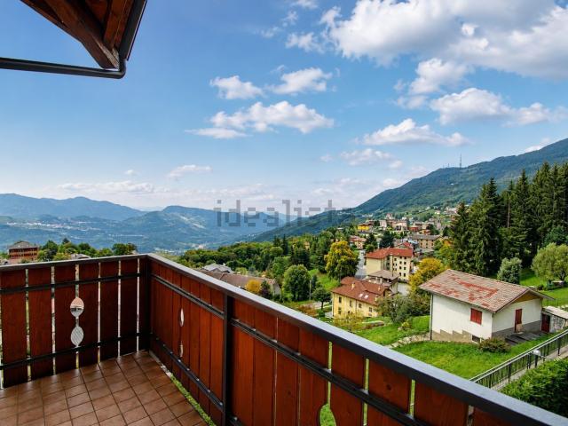Appartamento in vendita a Costa Valle Imagna, Lombardia
