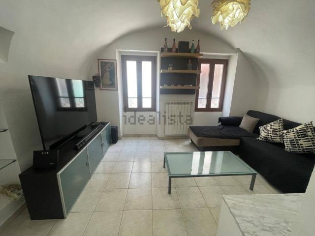 Appartamento in vendita a Isolabona, Liguria