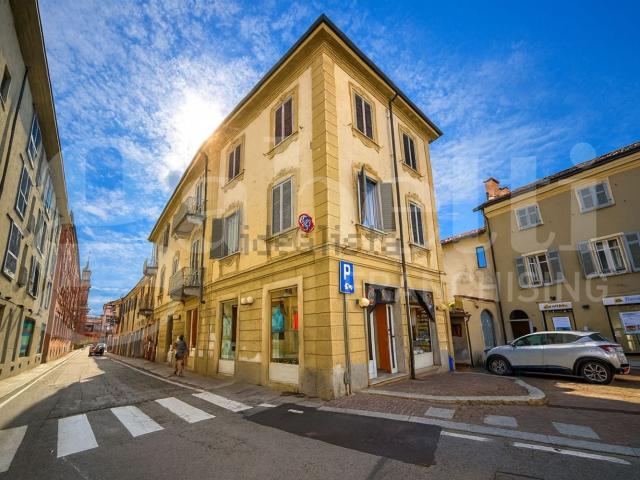 Appartamento in vendita a Chieri, Torino