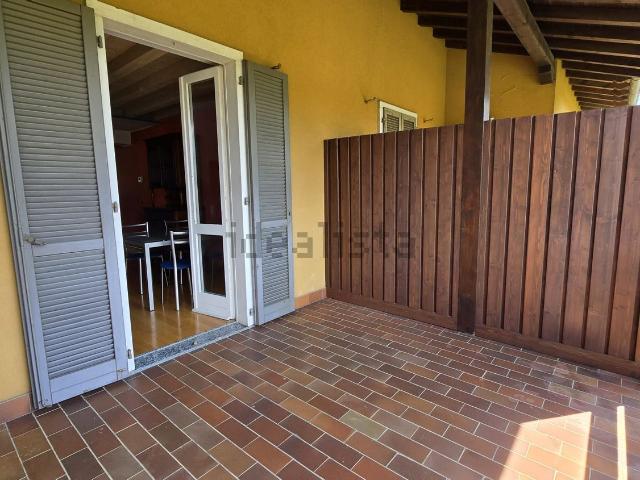 Appartamento in vendita a Rovetta, Lombardia