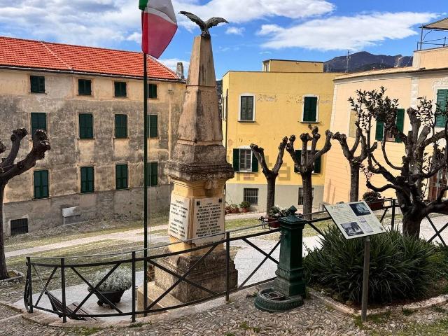 Appartamento in vendita a Borgio, Borgio Verezzi