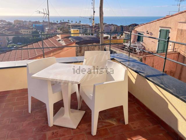 Appartamento in vendita a Borgio, Borgio Verezzi