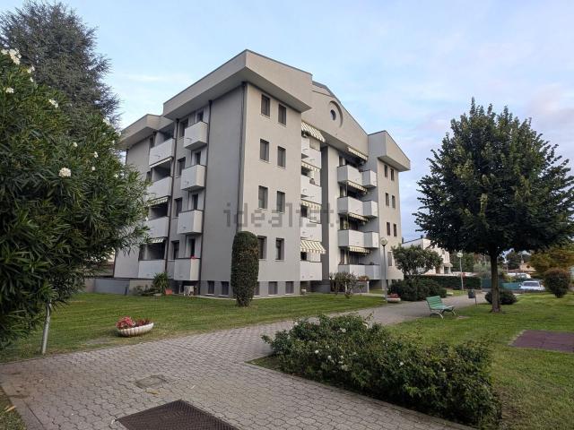 Appartamento in vendita a Carugate, Milano