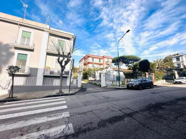 Appartamento in vendita a Lava Nuovo, Torre Del Greco