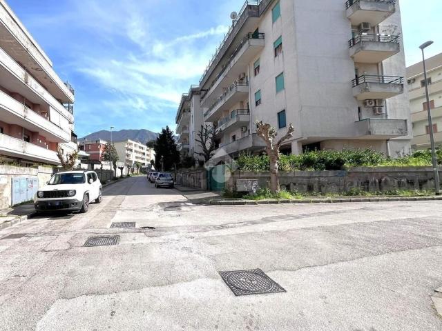 Appartamento in vendita a Sant'anastasia, Campania