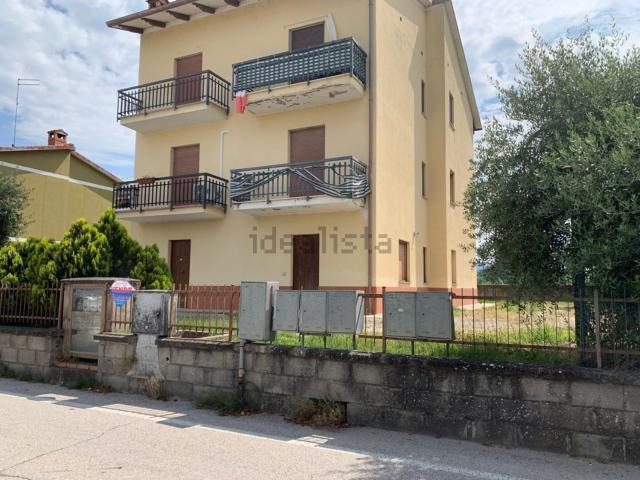 Appartamento in vendita a Tuoro Sul Trasimeno, Umbria