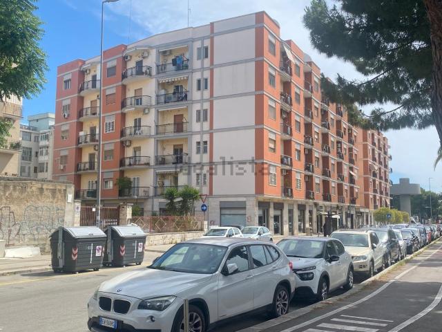 Appartamento in vendita a Municipio 2, Puglia