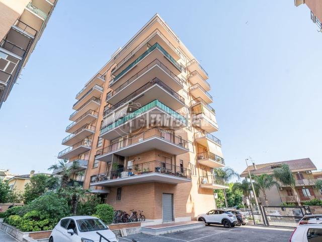 Appartamento in vendita a Ladispoli, Roma Capitale