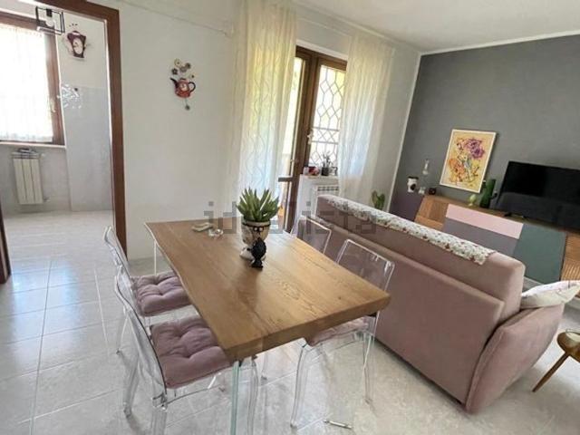 Appartamento in vendita a Capranica, Lazio