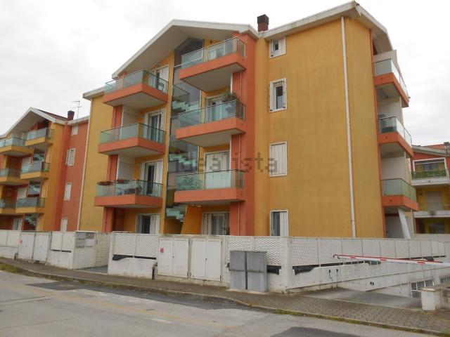 Appartamento in vendita a Trecastelli, Marche
