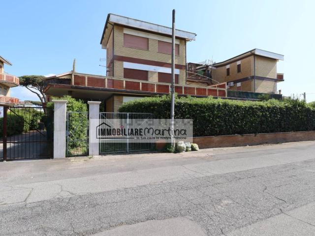Appartamento in vendita a Lido di Enea, Roma Capitale