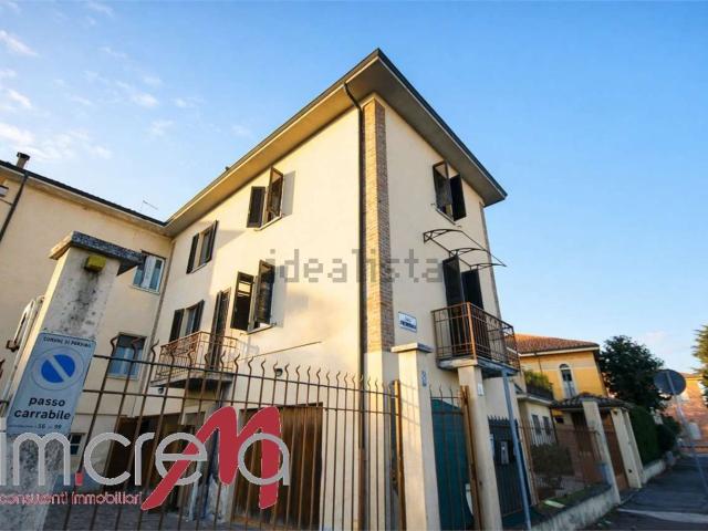 Appartamento in vendita a Pandino, Lombardia