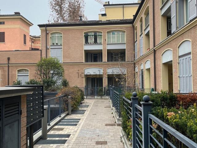 Attico in vendita a Centro Storico, Modena