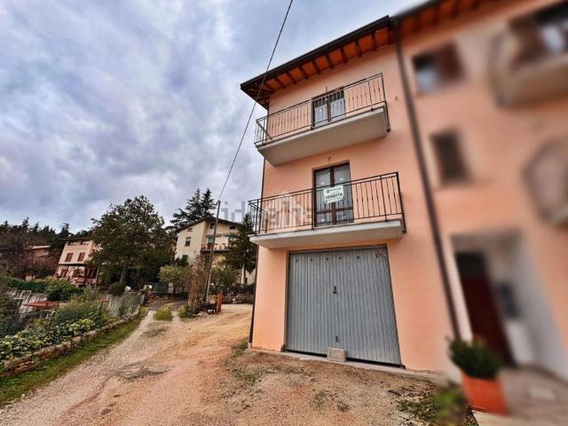 Appartamento in vendita a Gualdo Tadino, Umbria