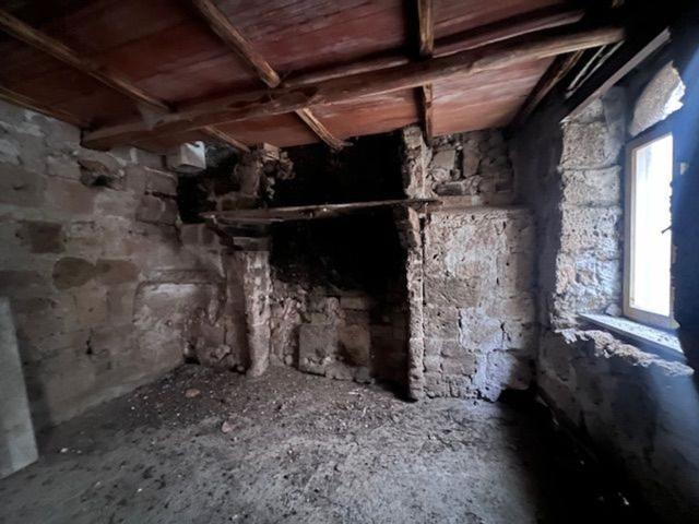 Appartamento in vendita a Capranica, Lazio