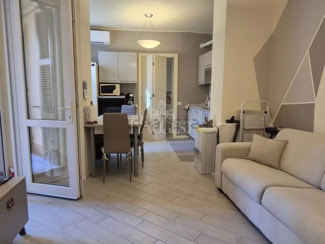 Appartamento in vendita a Bordighera, Liguria
