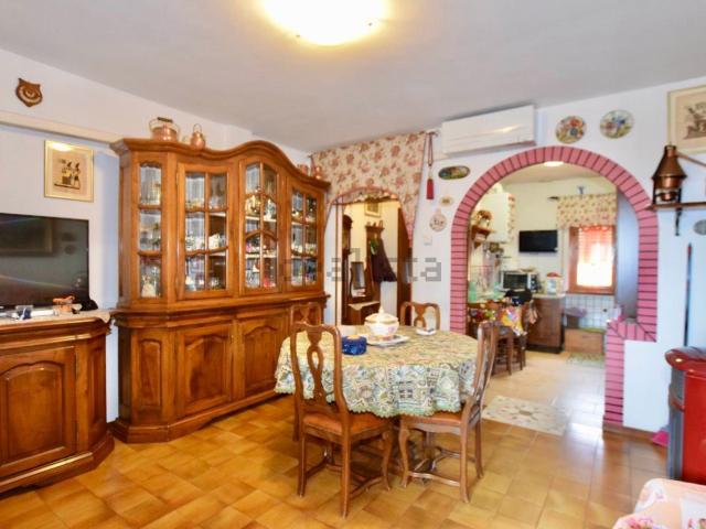 Appartamento in vendita a Suvereto, Toscana