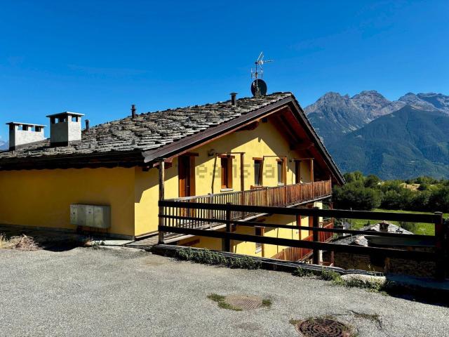 Appartamento in vendita a Verrayes, Aosta