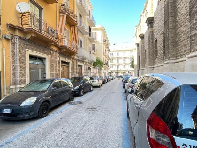Appartamento in vendita a Puglia, Bari