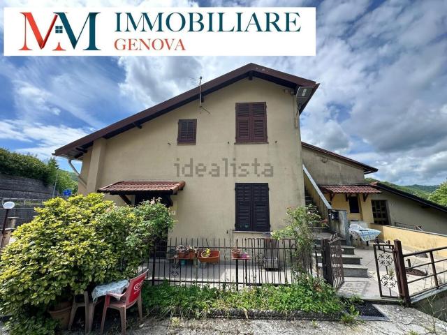 Appartamento in vendita a Torriglia, Liguria